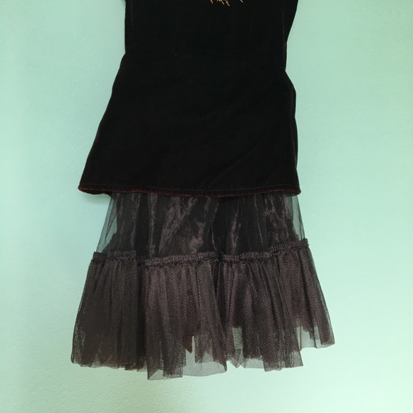 Girls black velvet dress - Picture 4 of 5
